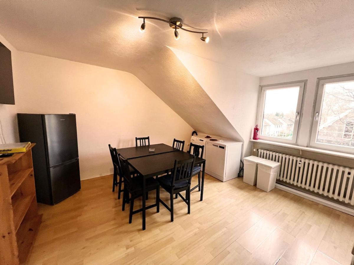 Homes Of Ruhr - Monteurwohnung Huette Oberhausen  Buitenkant foto